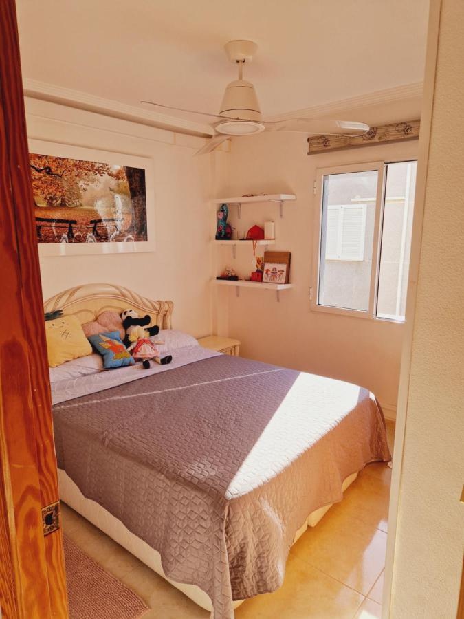 Magnifico Chalet Adosado En Torrevieja, Alicante. Kültér fotó