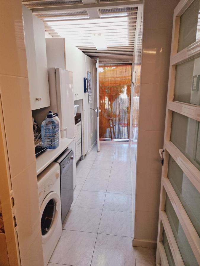 Magnifico Chalet Adosado En Torrevieja, Alicante. Kültér fotó